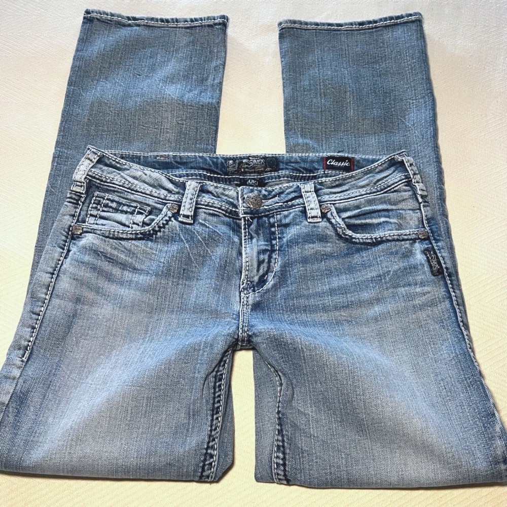 Silver Jeans Co Suki High Baby Boot Light Wash Y2K Mid Rise Slim boot 31x30